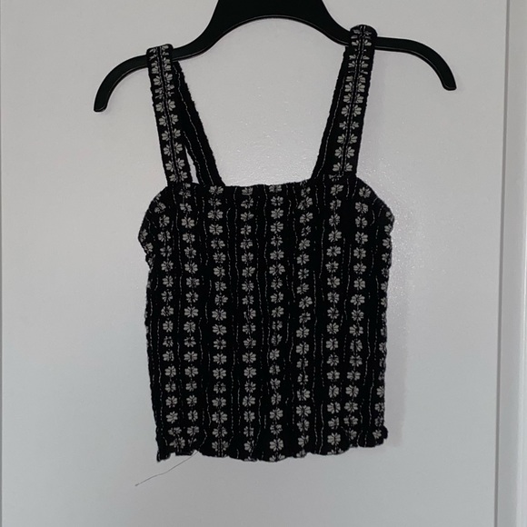 American Eagle Outfitters Tops - Floral Tank Top